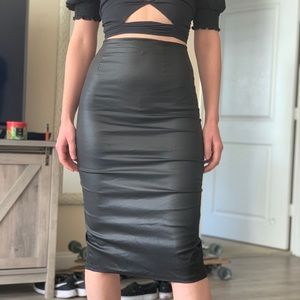 Black leather skirt, small